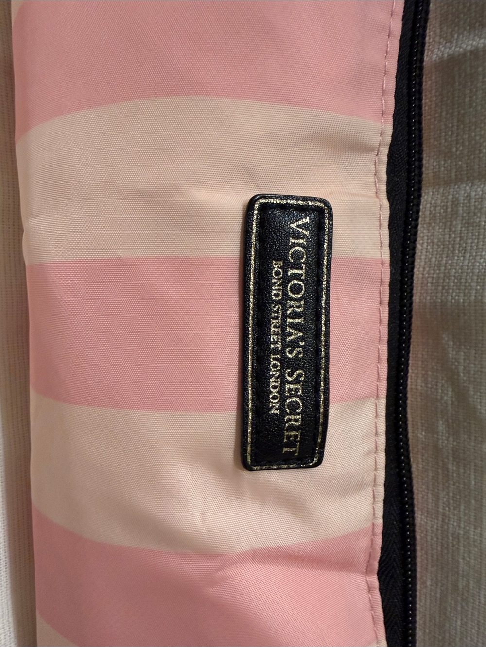 Victoria's Secret Pink and Cream Striped packable weekender/getaway tote - Picture 3 of 8